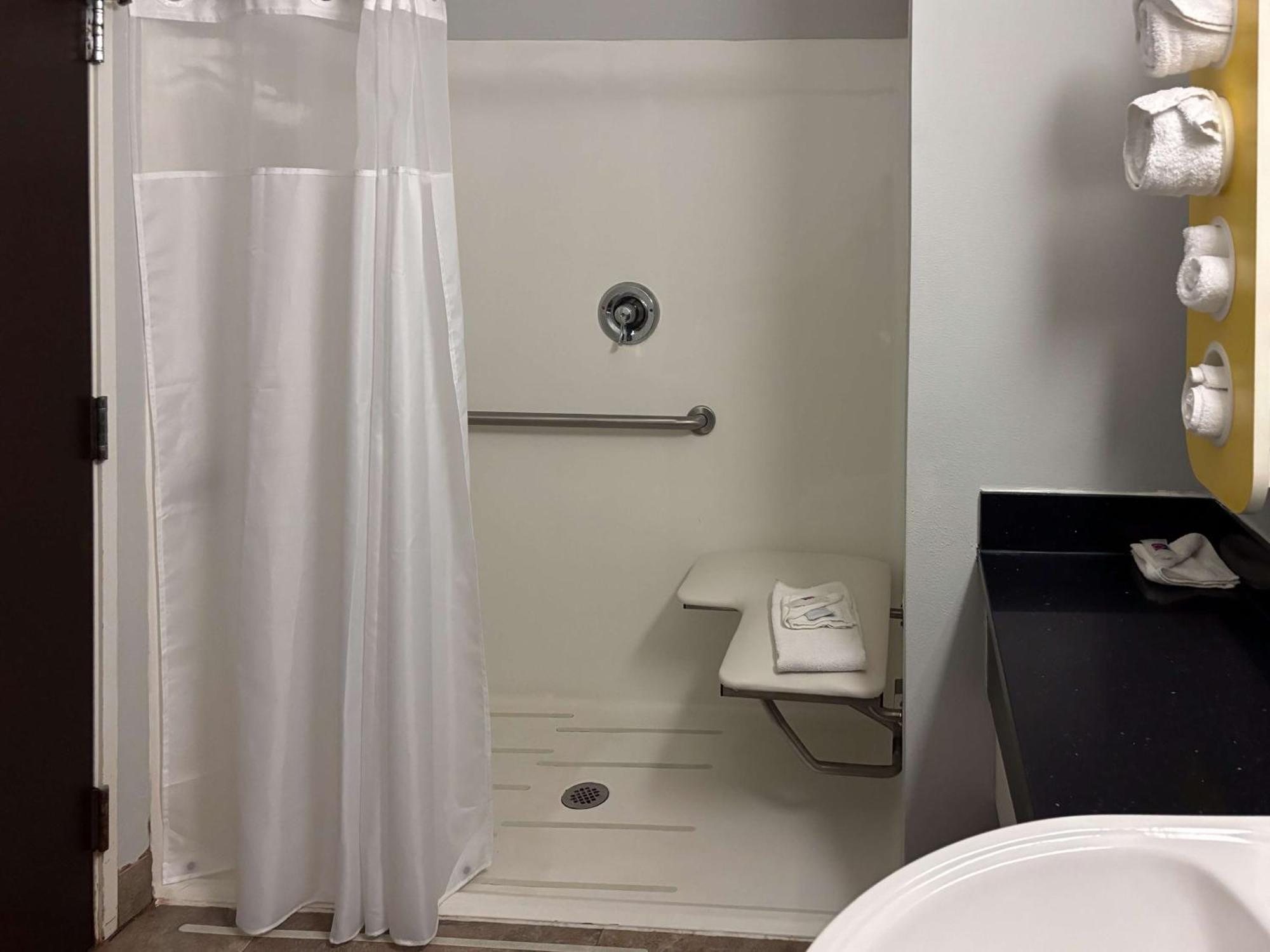 Motel 6-Weslaco, Tx Bagian luar foto